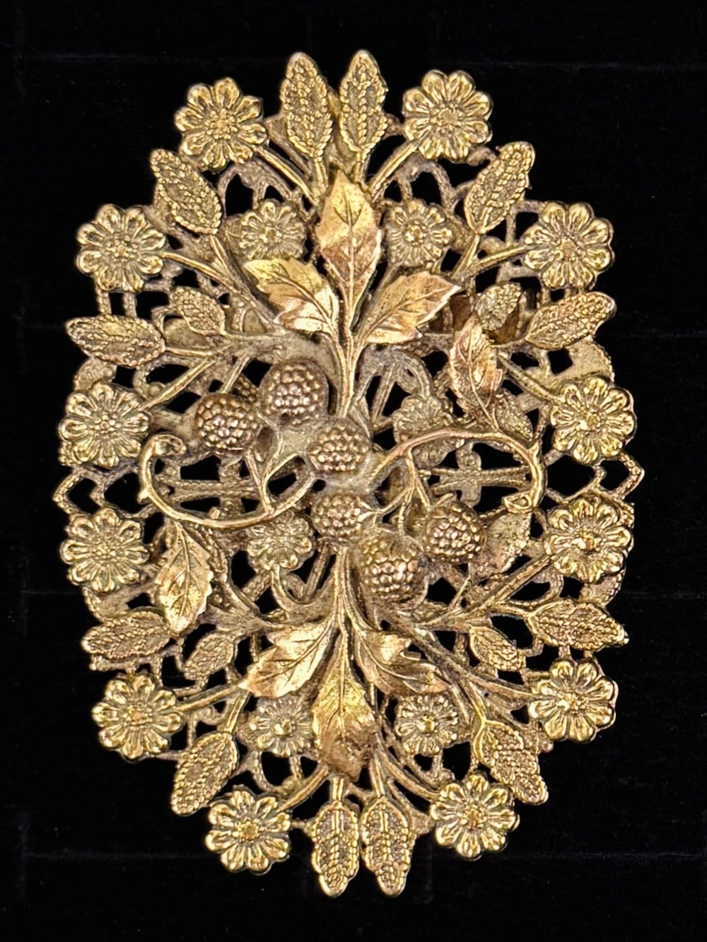 Vintage Gold Tone Floral Berry Brooch Pendant Openwork Convertible